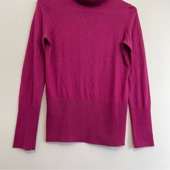 NIC+ZOE NIC + ZOE Solid Magenta Fuchsia Pink ish Lightweight Turtleneck Sweater - Picture 4 of 14